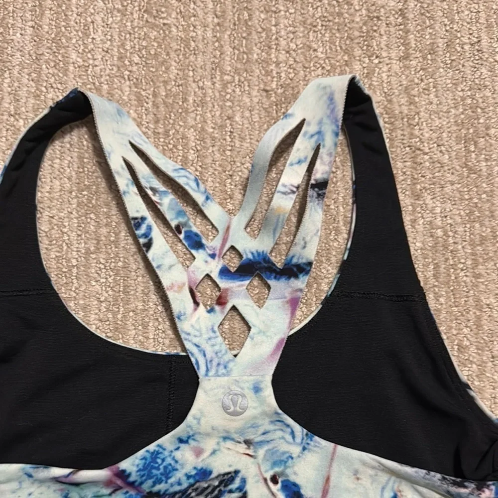 Lululemon Mind Over Miles Bra Size 4 Exposure Running Sports Bra